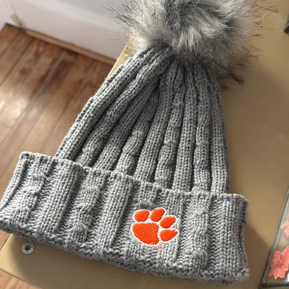 Gray Knit Pom-Pom Kids Beanie